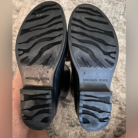 MICHAEL KORS BENJI RAIN BOOTIE/BOOTS BLACK w/ GOLD LOGO Size 8 - Picture 9 of 10